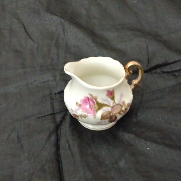 Vintage Royal  Sealy Tea Set - Picture 4 of 8